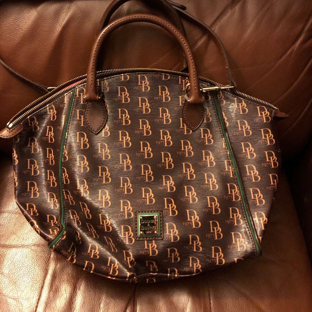 Dooney & Bourke Bag